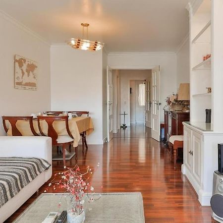 Big Apartment, Close To Train Station Малага Экстерьер фото